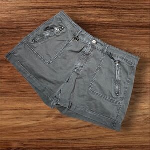 White House Black Market Pret A Play Olive Green Cuffed Cargo Shorts